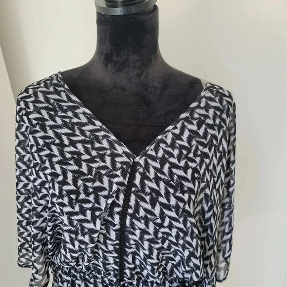 Womens A.N.A. White Black Boho Geometric Print Sheer Top Blouse Sz L - Picture 6 of 8